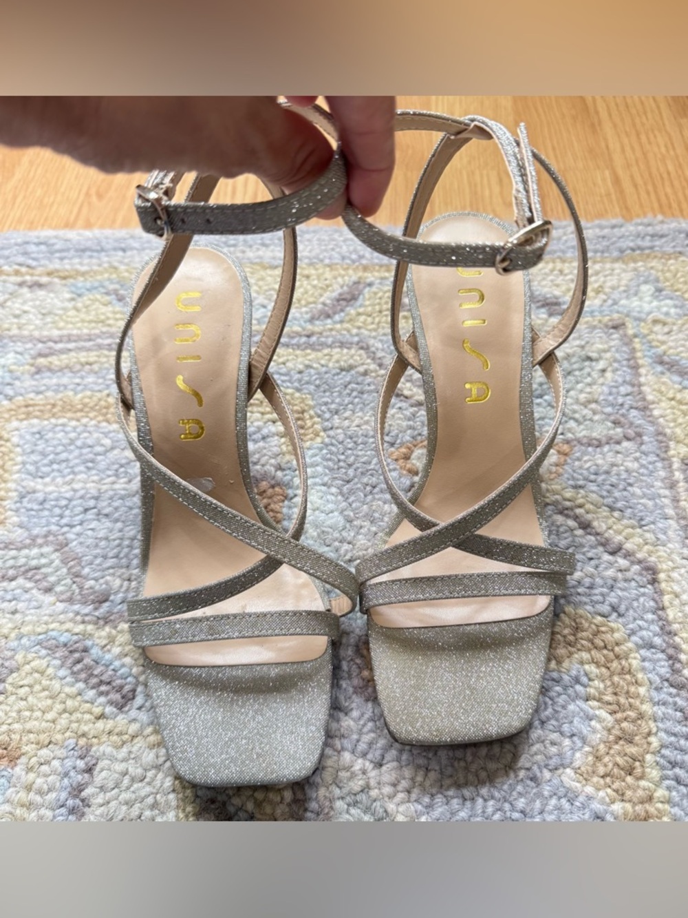 Unisa Champagne Gold Strappy Heels Size 7.5 Ankle Strap Sparkle